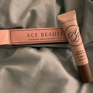 ACE BEAUTE Eyeshadow Primer